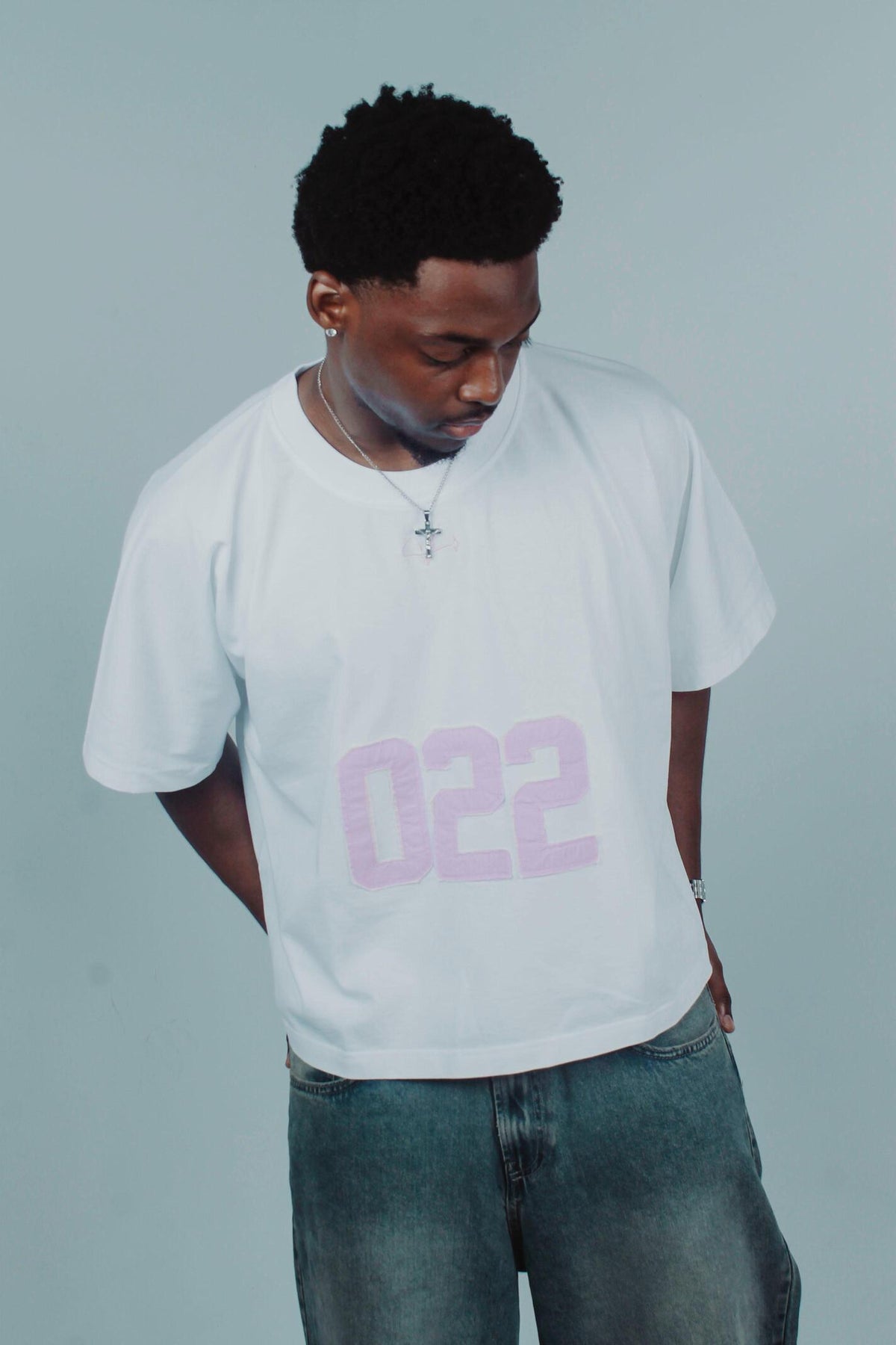 L022E Tee